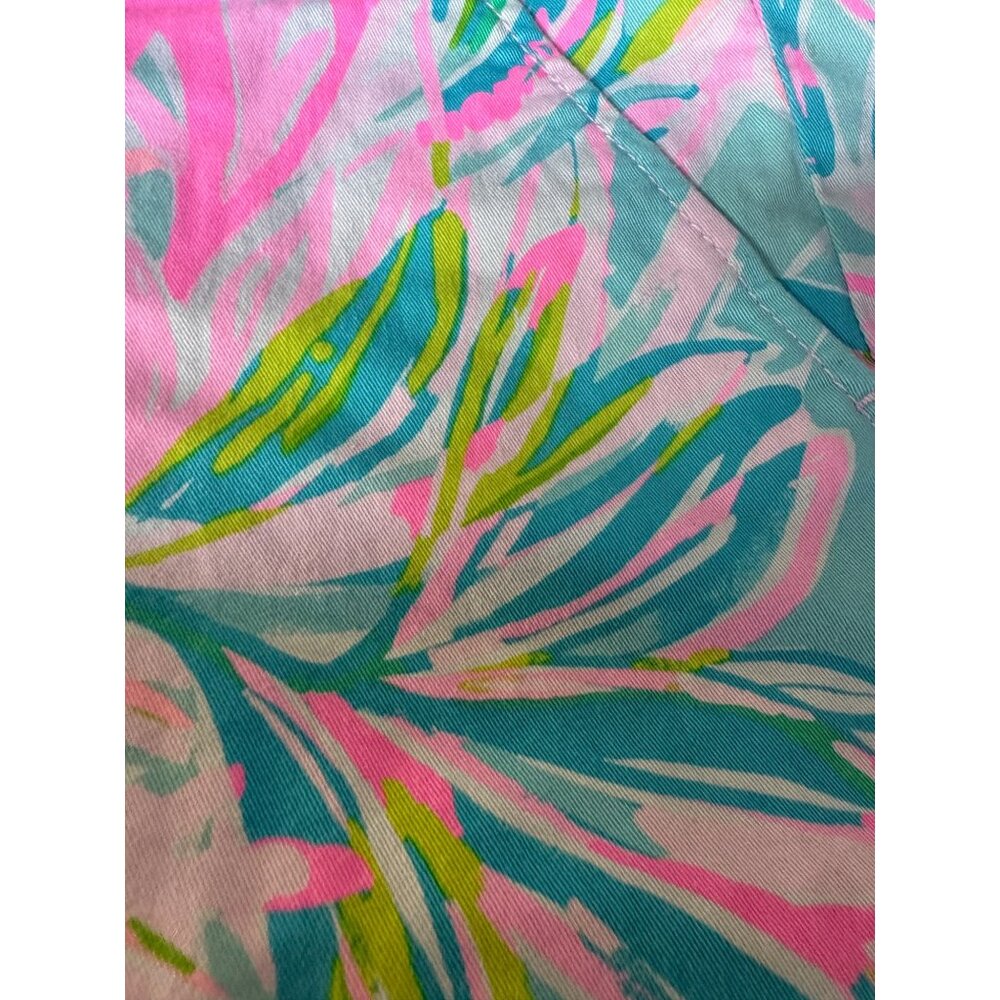 Lilly Pulitzer Womens Size 6 Tropical Print Scalloped Hem Shorts - Picture 3 of 6